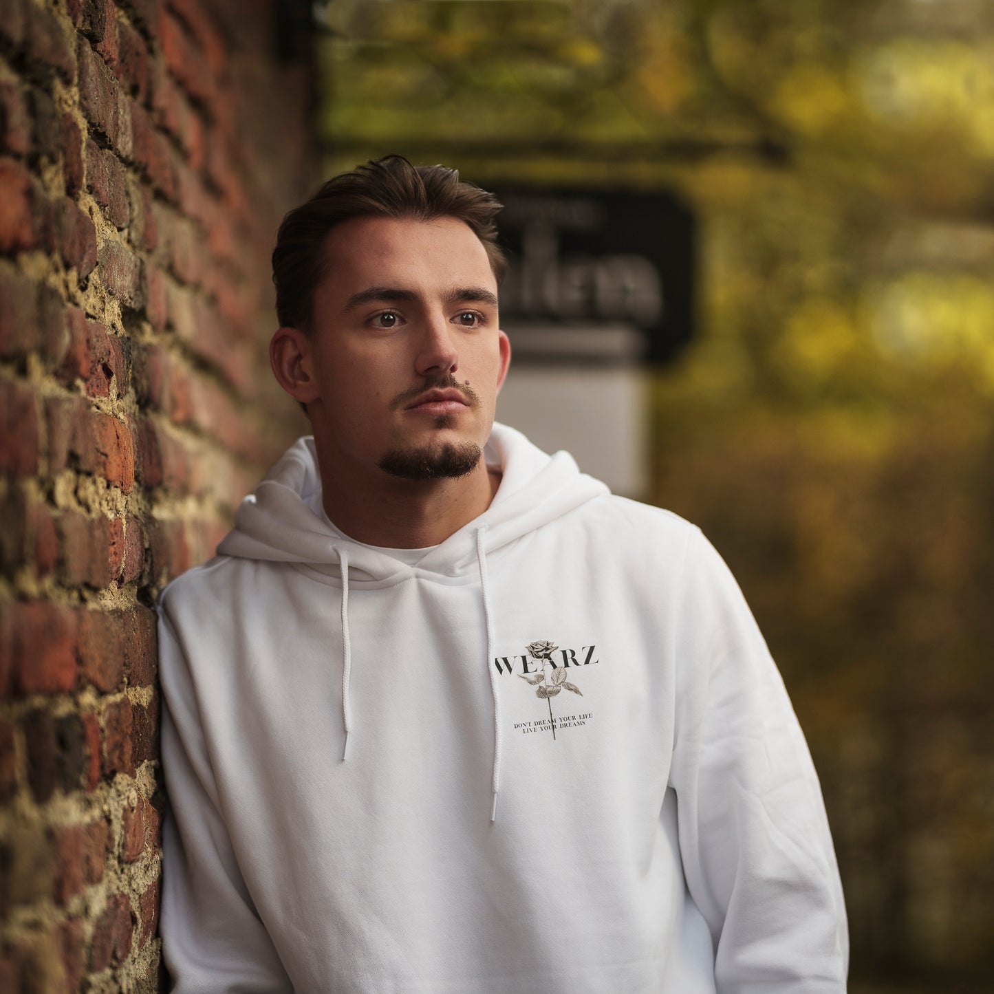 𝐇𝐞𝐚𝐯𝐲 𝐇𝐨𝐨𝐝𝐢𝐞 rose white