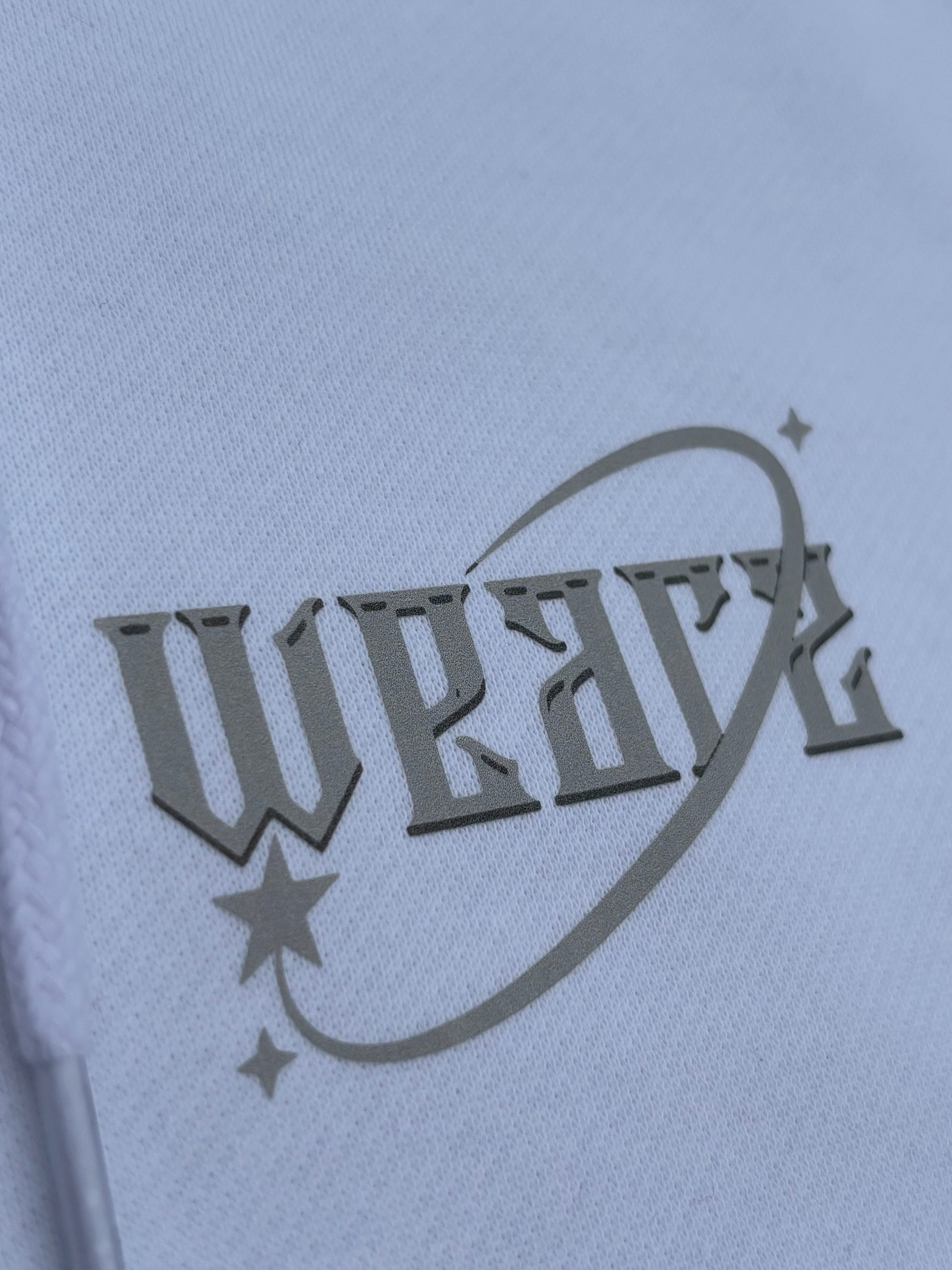 𝐇𝐞𝐚𝐯𝐲 𝐇𝐨𝐨𝐝𝐢𝐞 angel white