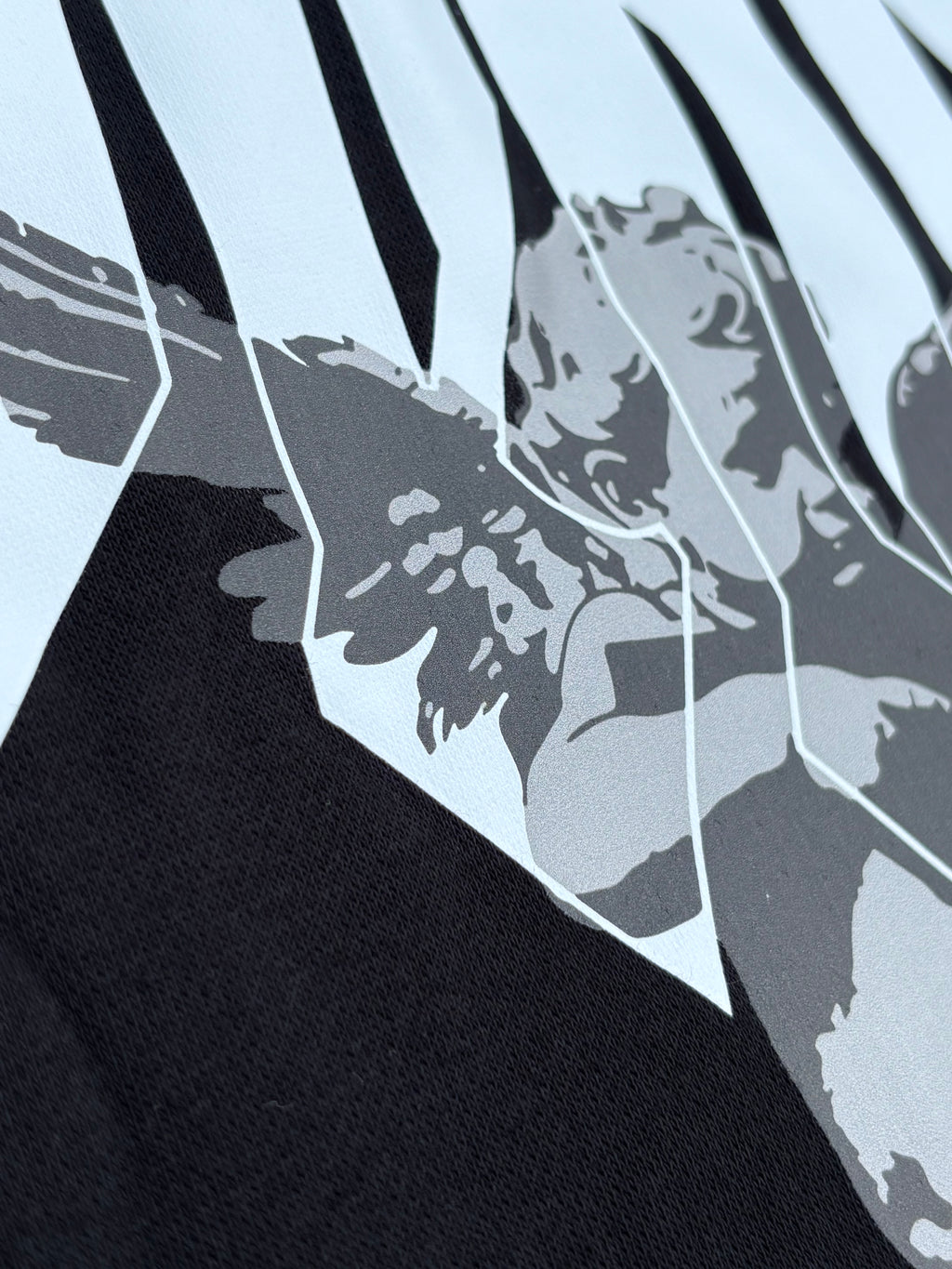 𝐇𝐞𝐚𝐯𝐲 𝐇𝐨𝐨𝐝𝐢𝐞 angel black